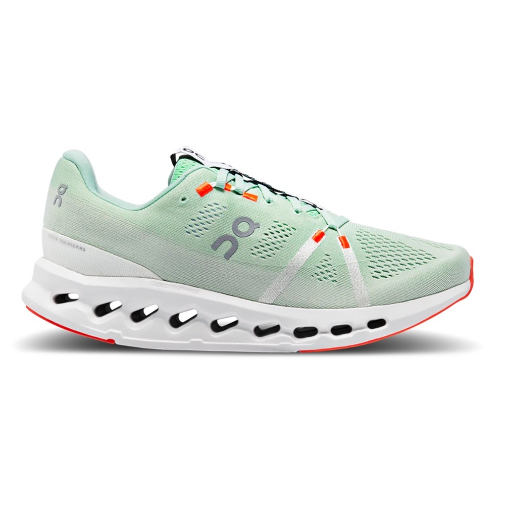 On cloud cloudsurfer shoes